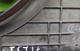 Диффузор вентилятора для Volkswagen Golf 1999 года на фотографиях