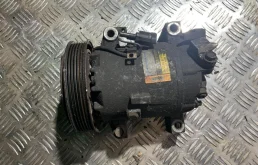 Компрессор кондиционера для Nissan Primera 2003 года на фотографиях