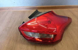Фонарь задний правый ford focus 3 рестайлинг