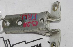ПЕТЛЯ ДВЕРИ MITSUBISHI ПЕРЕДНЯЯ ПРАВАЯ ВЕРХНЯЯ MR302271