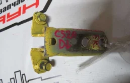 ПЕТЛЯ ДВЕРИ MITSUBISHI ПЕРЕДНЯЯ ПРАВАЯ НИЖНЯЯ MR302270