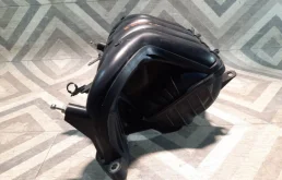 Впускной коллектор для Toyota RAV4 на фотографиях