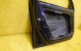 Дверь передняя левая для Mercedes-Benz GLA class на фотографиях