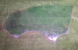 Стекла и зеркала для Audi A8 на фотографиях