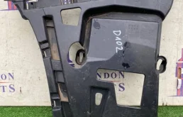 Кронштейн крепления бампера BMW F30