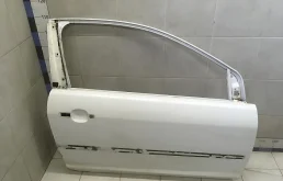Дверь передняя правая Focus II 2005-2008