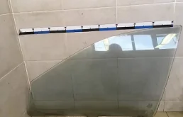 Стекло двери передней левой XC90 2002-2015