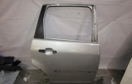 Дверь задняя правая C-MAX 2003-2011