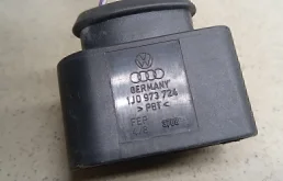 Разъем A3 (8L1) 1996-2003