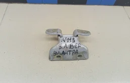 Петля двери задней левой верхняя Elantra 2000-2005