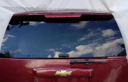 Стекло крышки багажника (без подогрева) Chevrolet Tahoe/Escalade 2006-2014  25916024 103917
