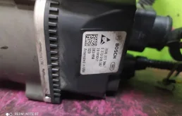 Электроусилитель руля для Volkswagen Passat 2017 года на фотографиях