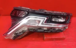 Фары для Kia Carnival на фотографиях