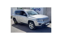 Бампер передний для Jeep Compass на фотографиях