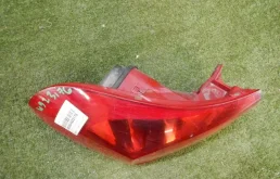 Фонарь внешний левый для Volkswagen Tiguan 2014 года на фотографиях