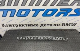 Решетка в бампер BMW X6 2013 51117159597 E71 N55B30A, передняя