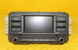 Магнитола для Kia Rio на фотографиях