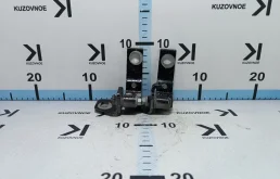 Петля двери Ford Focus 2010 CB4