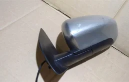 Корпус зеркала правый для Nissan Qashqai 2013 года на фотографиях