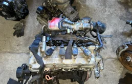 Двигатель без навесного для Nissan Almera N16 Седан 2000-2006