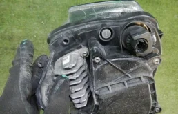 Фара ксенон левая для Skoda Rapid на фотографиях