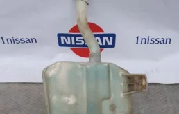 Бачок стеклоомывателя передний для Nissan Almera Classic B10 2006-2012