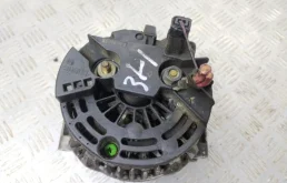 Генератор для Renault Logan 2013 года на фотографиях