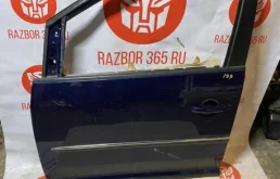 Двери для Volkswagen Touran 2007 года на фотографиях