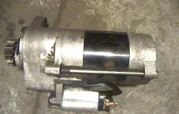 Стартер для Nissan Navara 2008 года на фотографиях