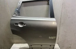 Дверь задняя правая Nissan Qashqai J10 Кашкай
