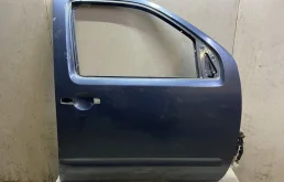 Дверь передняя правая Nissan Pathfinder R51