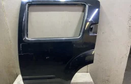 Дверь задняя левая Nissan Pathfinder 51