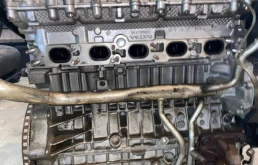 Двигатель для Volvo C30 2008 года на фотографиях