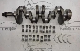 Коленвал для Mercedes-Benz Vito 2002 года на фотографиях