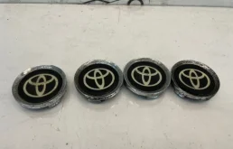 колпачок диска toyota corolla 2007 E150 1ZRFE