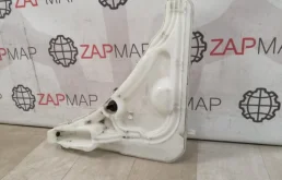 Бачок стеклоомывателя передний для Porsche Cayenne на фотографиях