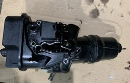 Кронштейн масляного фильтра 2.0 tfsi vw audi a4 a6