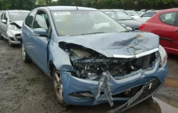 Ford Focus 1.6 (100Hp) (HWDA) FWD MT в разборе у CARVentum