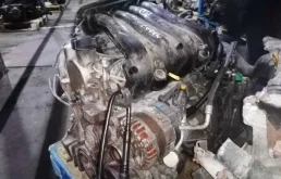 Двигатель для Nissan Serena 2006 года на фотографиях