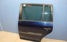 Дверь задняя левая для Volkswagen Touran 2009 года на фотографиях