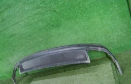 Фартук (спойлер) заднего бампера для Volkswagen Touareg на фотографиях