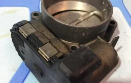 Дроссельная заслонка (077133062A) для Volkswagen Touareg I (7L) 2002-2010