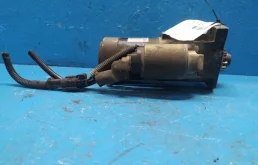 Стартер для Nissan Pathfinder 2010 года на фотографиях