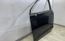 Дверь FL НОВАЯ ОРИГИНАЛЬНАЯ