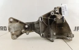 Кронштейн компрессора кондиционера Volvo S60 2011 Y20