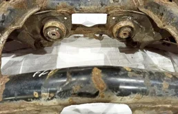 Рычаг задний правый верхний для Suzuki Grand Vitara 2015 года на фотографиях