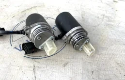 Насос вариатора для Volvo XC90 2003 года на фотографиях