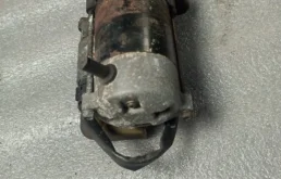 Стартер для Toyota Corolla 2003 года на фотографиях