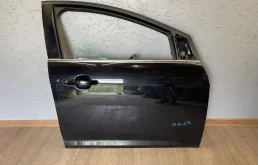 Дверь передняя правая ford focus 3