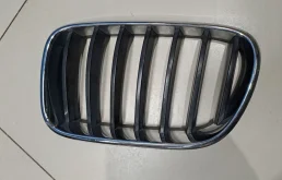 Решетка радиатора левая для BMW X3 F25 2010-2017